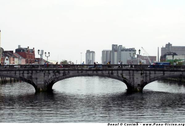Busy St Patrick's Bridge